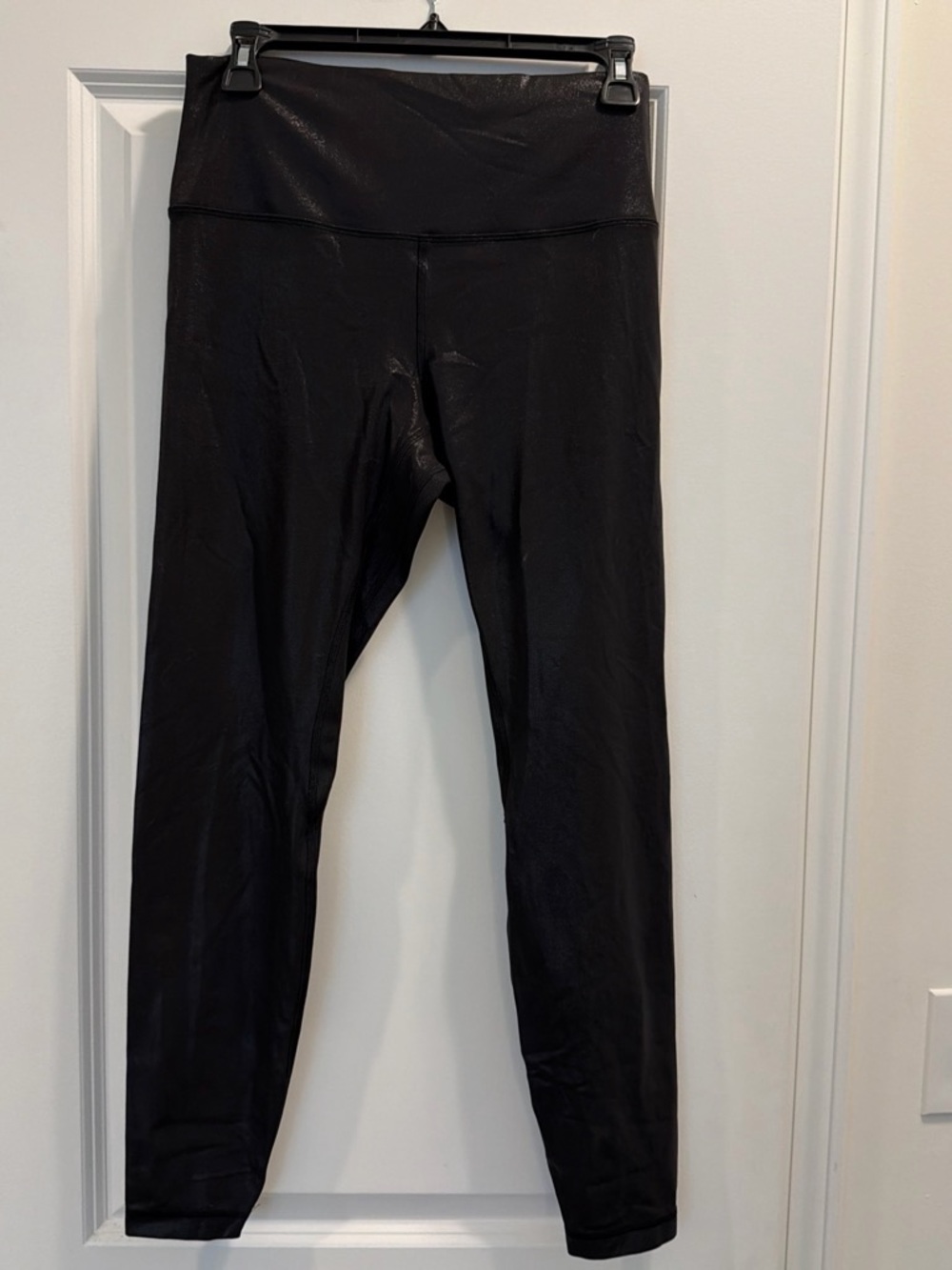 Lululemon Black Shiny Legging